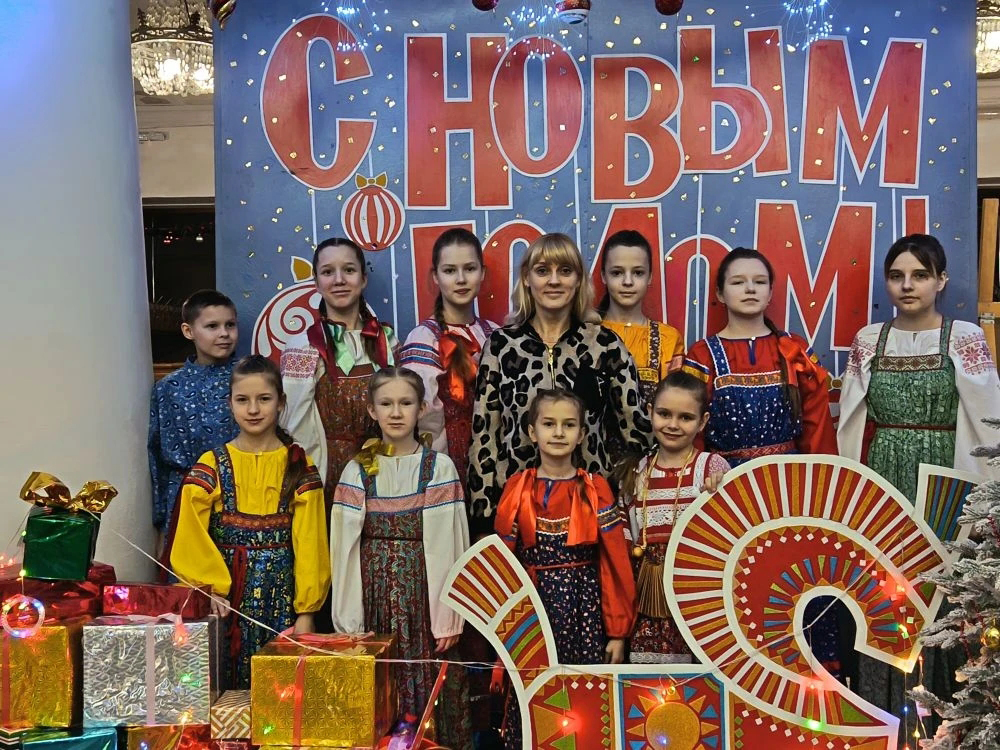 НАШИ ЗВЕЗДОЧКИ ЗАЖИГАЮТ НА ФЕСТИВАЛЕ.